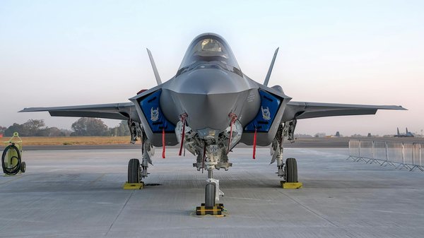 Plongez dans les bienfaits des bains de sel pour votre peau et découvrez comment les préparer vous-même en toute simplicité !